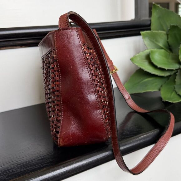 Etienne Aigner Genuine Leather Woven Shoulder handbag  Purse vintage vibe - Picture 6 of 13